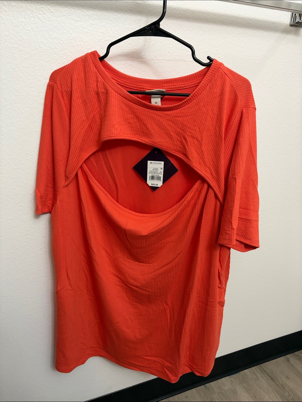 Women’s Orange Top – Keyhole Front